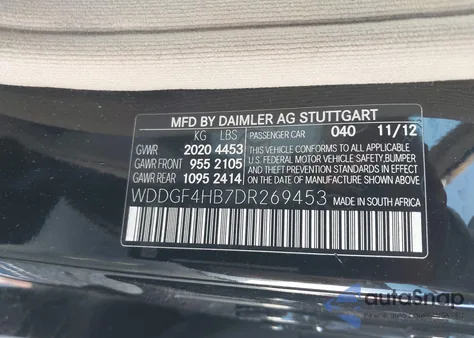 2013 Mercedes-Benz C 250 Sport z USA, uszkodzony, nr VIN WDDGF4HB7DR269453